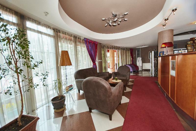 Leonardo Hotel Skopje Exteriör bild